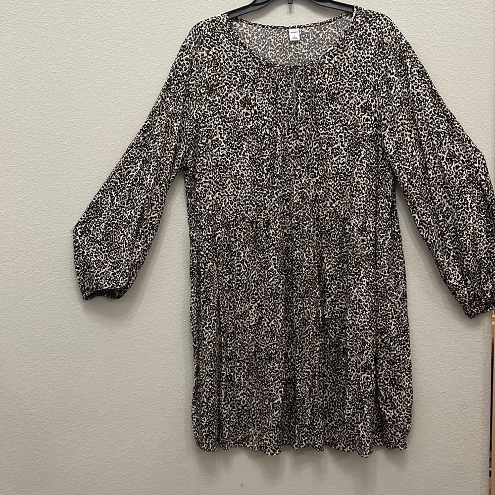 Old navy leopard dress
